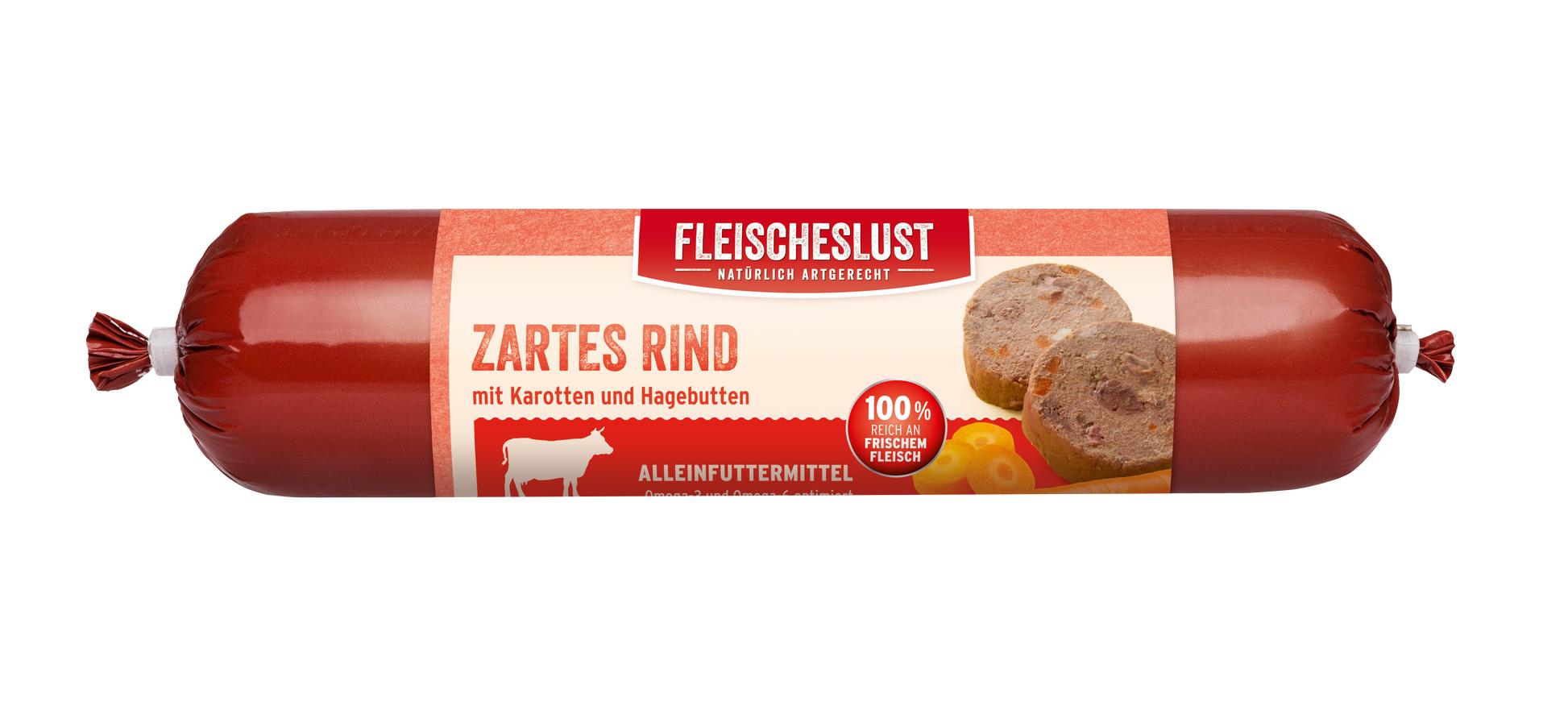 Zartes Rind mit Karotten und Hagebutten